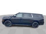 New 2025 Chevrolet Suburban Premier image 5