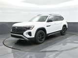 New 2025 Volkswagen Atlas Peak Edition SE image 3