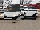 New 2025 Land Rover Range Rover SE image 2