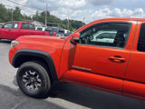 Used 2016 Toyota Tacoma TRD Off-Road image 5