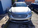 Used 2015 Ford Taurus Limited image 2