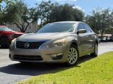 Used 2015 Nissan Altima 2.5 S w/ Power Driver Seat Package image 2