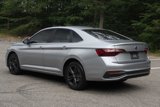 Used 2023 Volkswagen Jetta SE w/ Panoramic Sunroof Package image 5