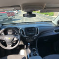 Used 2020 Chevrolet Equinox LT image 4
