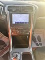 Used 2020 Ford Fusion SE image 6