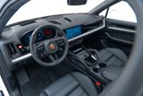 Certified 2025 Porsche Cayenne image 4