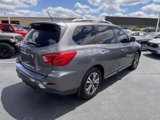 Used 2017 Nissan Pathfinder SL w/ SL Premium Package image 5