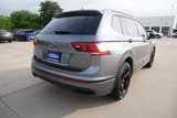 Certified 2023 Volkswagen Tiguan SE R-Line image 3