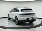 Certified 2024 Porsche Cayenne image 3