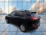 Used 2017 Jeep Cherokee Sport image 4