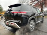 New 2025 Nissan Pathfinder Platinum w/ Cargo Package image 4