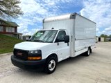 Used 2020 GMC Savana 3500 Extended w/ Driver Convenience Package image 2