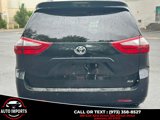 Used 2017 Toyota Sienna XLE Premium image 6