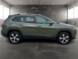 Used 2019 Jeep Cherokee Limited image 2