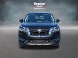 New 2025 Nissan Pathfinder SL w/ SL Premium Package image 2