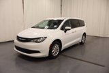 Used 2022 Chrysler Voyager LX image 4