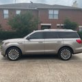 Used 2020 Lincoln Navigator Reserve w/ Luxury Package image 3