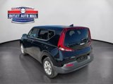 Used 2022 Kia Soul LX w/ Technology Package image 5