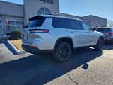 New 2025 Jeep Grand Cherokee L Laredo image 4