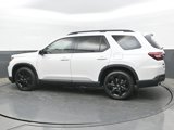 Used 2025 Honda Pilot Black Edition image 5