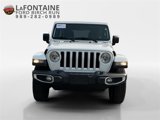 Used 2019 Jeep Wrangler Unlimited Sahara image 2