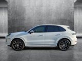 Used 2024 Porsche Cayenne image 2