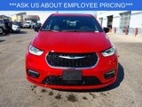 New 2025 Chrysler Pacifica Select image 4