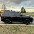 Used 2023 Lexus GX 460 Luxury w/ Black Line Special Edition image 6