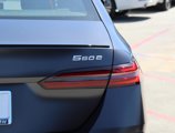 New 2026 BMW 550e xDrive w/ Premium Package image 6