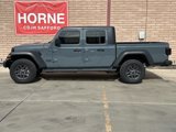 New 2025 Jeep Gladiator Sport image 2