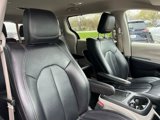 Used 2023 Chrysler Pacifica Touring-L w/ Uconnect Theater Family Group image 5