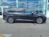 Used 2022 Chrysler Pacifica Limited image 2