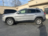 Used 2019 Jeep Cherokee Latitude w/ Popular Appearance Group image 2