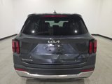 Used 2024 Kia Sorento S image 3