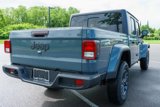 New 2025 Jeep Gladiator Sport image 5