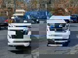 New 2025 Nissan Pathfinder SL image 2