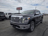 Used 2018 Nissan Titan SL image 2