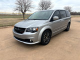 Used 2016 Dodge Grand Caravan SXT w/ UConnect Hands-Free Group image 3