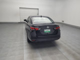 Used 2020 Nissan Versa SV image 6
