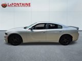 Used 2023 Dodge Charger SXT image 2