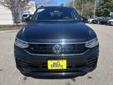 Used 2023 Volkswagen Tiguan SE R-Line image 2
