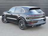 Used 2025 Porsche Cayenne image 3