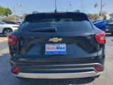 Used 2025 Chevrolet Trax LT w/ Driver Confidence Package image 5