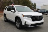 New 2025 Honda Pilot EX-L image 6