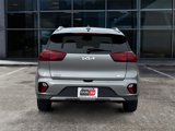 Used 2022 Kia Niro EX image 6