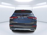 New 2025 Mitsubishi Outlander SE image 4