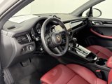 Certified 2025 Porsche Macan Turbo image 4