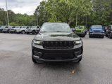 Used 2024 Jeep Grand Cherokee Altitude image 2