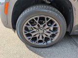 Used 2025 Jeep Grand Cherokee Summit w/ Adv Protech Group IV image 3
