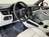 Used 2025 Porsche Macan image 4